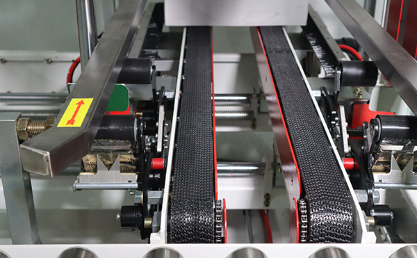 侧封式封箱机,封箱机,封箱包装机生产厂家